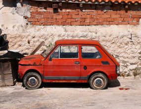 voiture non-roulante