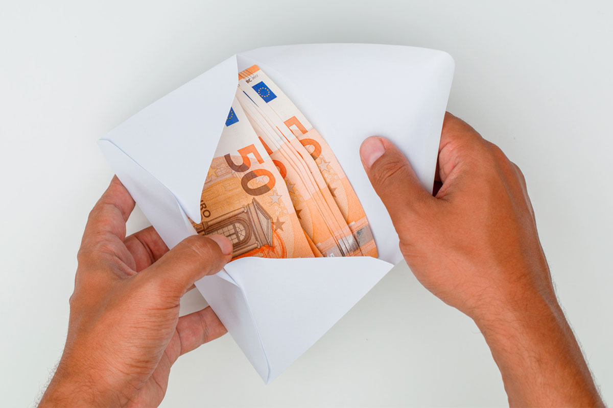 Mandat Cash (ou Postal) Comment Envoyer de l'Argent Liquide