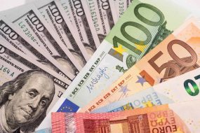 dollars-euros