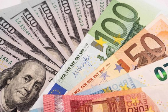 dollars-euros