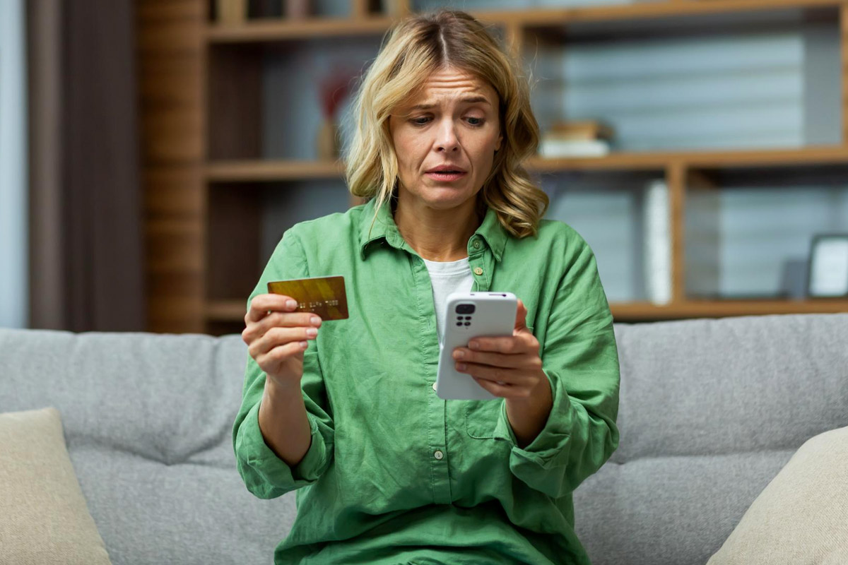 femme triste à decouvert