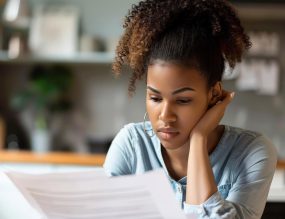 lire contrat compte