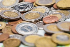 pieces euro étalés